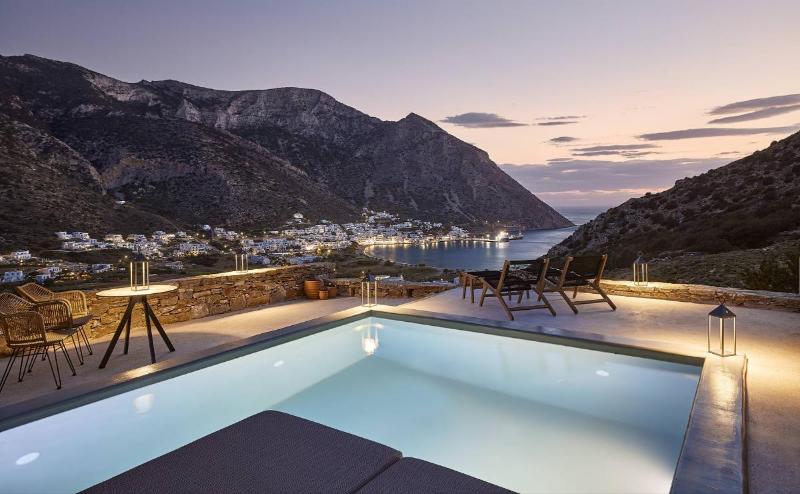 Apsila Pool Suites, Sifnos, Cyclades
